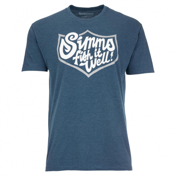 Simms Fish It Well Badge T-Shirt Sailor Blue Heather - XL i gruppen Beklædning og fodtøj / Beklædning / T-shirts hos Sportfiskeprylar.se (13517-677-50)