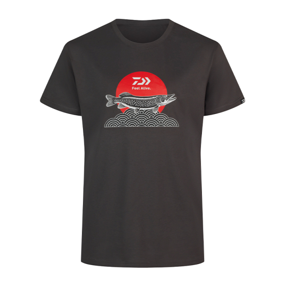 Daiwa T-Shirt Japan Pike i gruppen Beklædning og fodtøj / Beklædning / T-shirts hos Sportfiskeprylar.se (32-228621r)