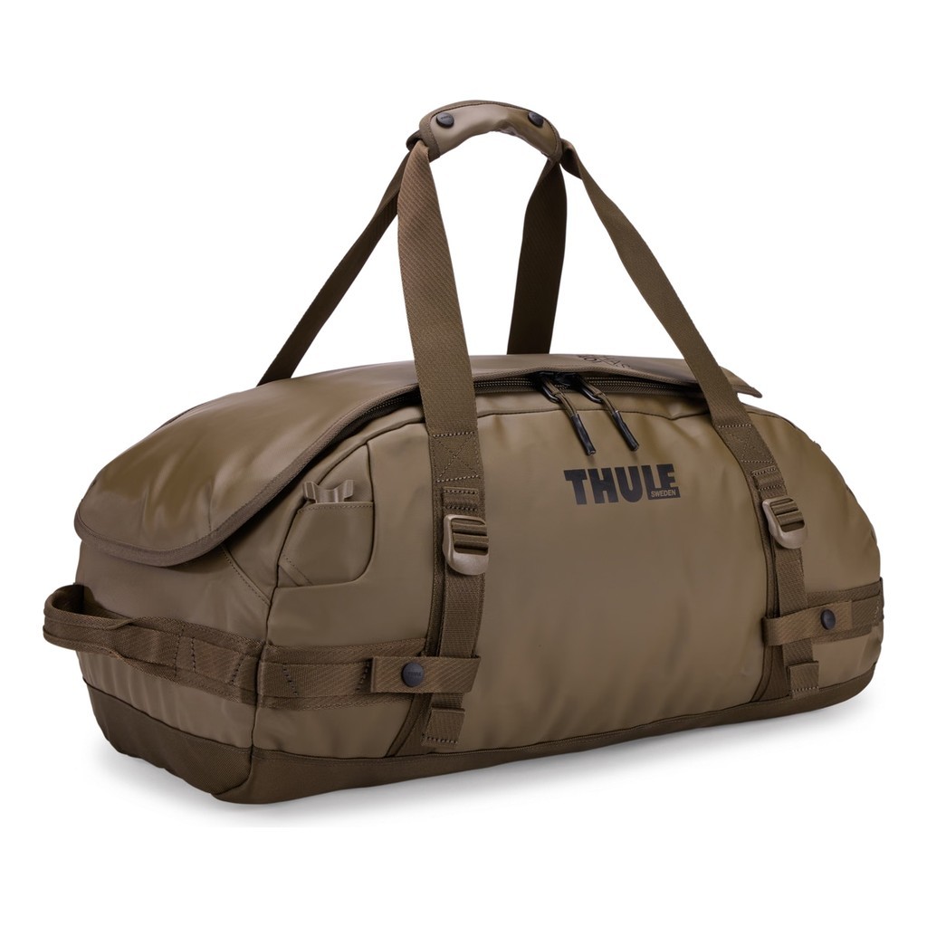 Thule Chasm Recycled Duffel 40L - Deep Khaki i gruppen Opbevaring / Duffelbags hos Sportfiskeprylar.se (3205139)