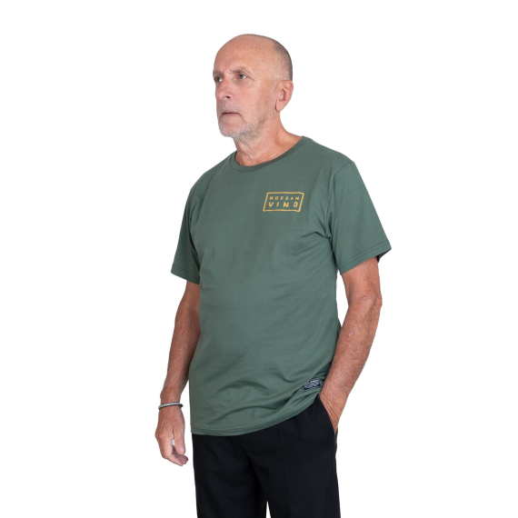 SQRTN Nordanvind T-Shirt Stone Olive i gruppen Beklædning og fodtøj / Beklædning / T-shirts hos Sportfiskeprylar.se (TEE-423-Mr)