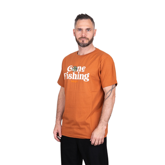 SQRTN Gone Fishing T-shirt Umber i gruppen Beklædning og fodtøj / Beklædning / T-shirts hos Sportfiskeprylar.se (TEE-534-Sr)