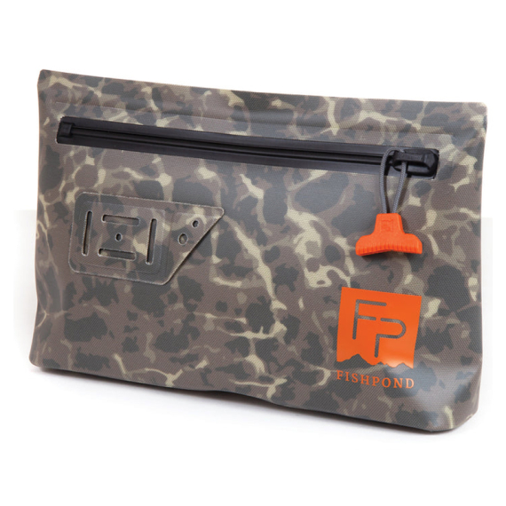 Fishpond Thunderhead Submersible Pouch - ECO Shadowcast Camo i gruppen Opbevaring / Vandtætte tasker hos Sportfiskeprylar.se (THB-ESC)