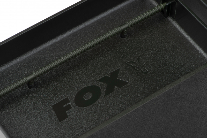 Fox F box Medium Disc & Rig Box System inc Pins and Discs